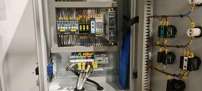 Paint stripping tank