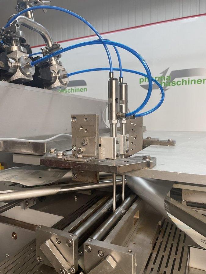 Used J 16434 D - Sachet filler for Liquids MEDISEAL/KLÖCKNER HÄNSEL LA-300