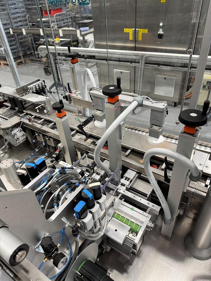Used J 13000 E - Liquid Filling, Closing and Packaging Line GRONINGER DFV 4005 / MCS 202L / OPTIMA CMF