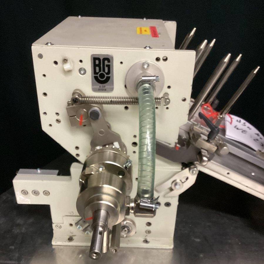 Used N 17262 D - Automatic Brochure Folding Machine (Mounted Machine) GUK FA 21/4 CARTONAC 91