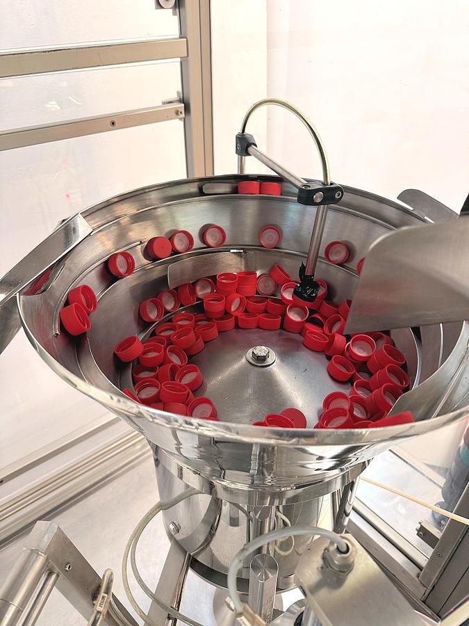 Used J 16936 E - Liquid Filler / Screw ROMACO MACOFAR LVI 4