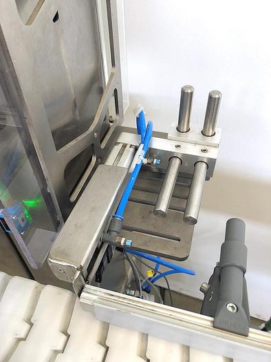 Used R 15715 E - CHECKWEIGHER OCS HC-IS For Bottles/Vials - 750 g