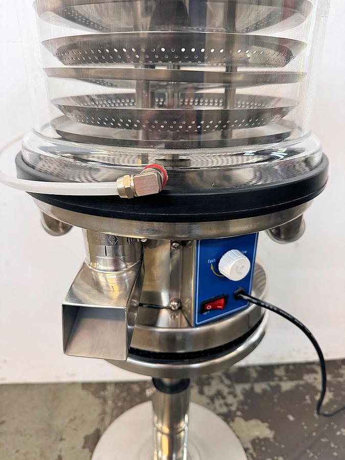 Used S 13004 E - Tablet Deduster LFA TDD1 on Stand