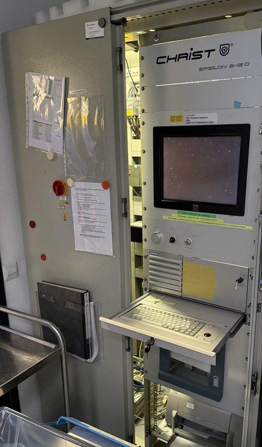 Used E 17004 D - Freeze Dryer CHRIST EPSILON 2-12 D