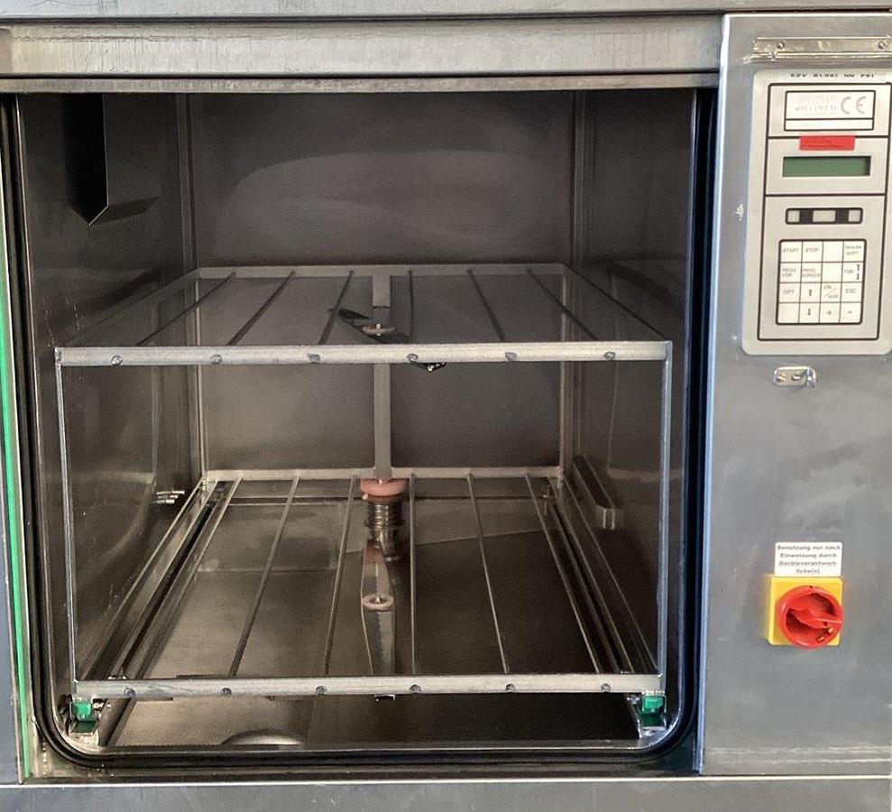 Used Q 16951 D - Washer / Sterilizer BELIMED NETZSCH NEWMATIC H02-1ST-ISO