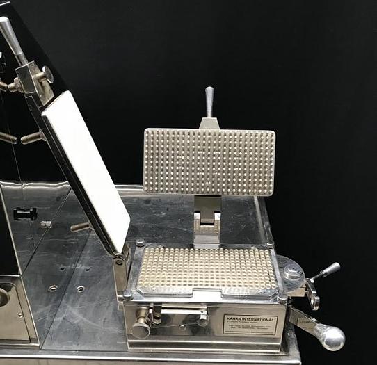 Used G 15807 D - Capsule filler semi-automatic KAHAN KI-MCF 300