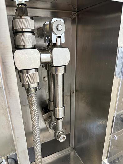 Used J 16268 E - Liquid Filler / Screw Capper OMAS MINIBLOC / TRI-1000