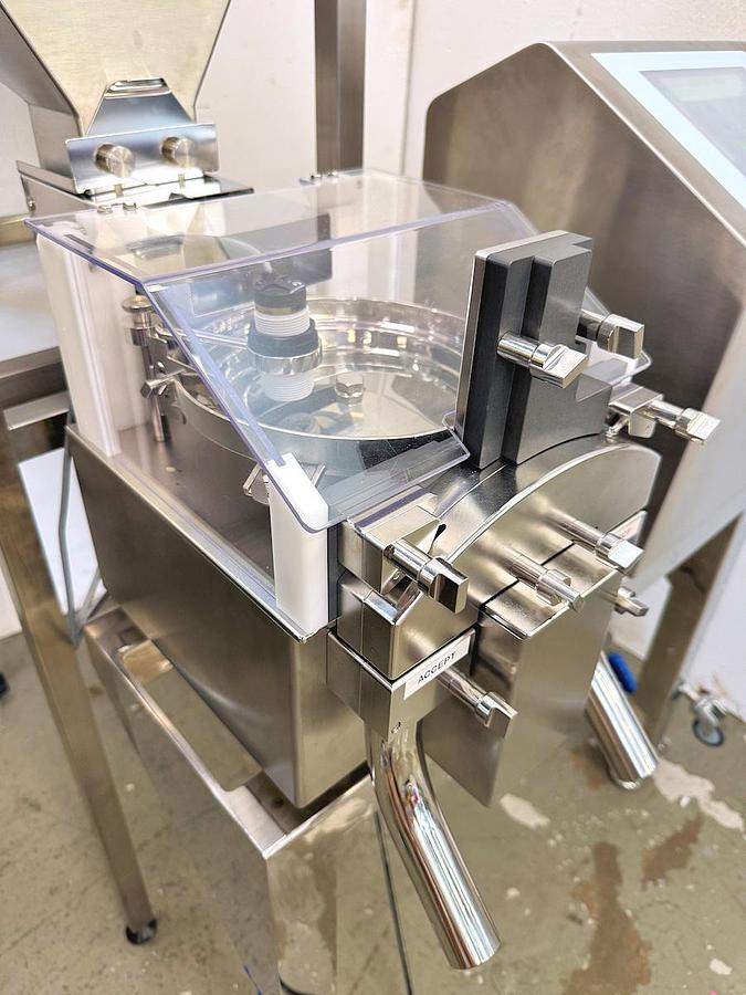 Used R 13034 E - Tablet / Capsule Weight Sorter/Sampler CI PRECISION SP-B40