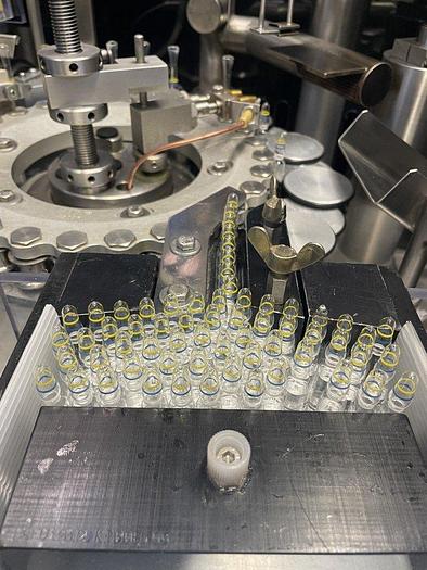 Used J 16391 D - Filling and closing machine for ampoules BAUSCH + STRÖBEL AFV 1010