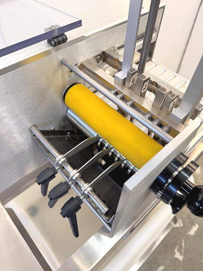 Used I 16939 E - Deblistering Machine SEPHA PRESS-OUT AUTOMATIC