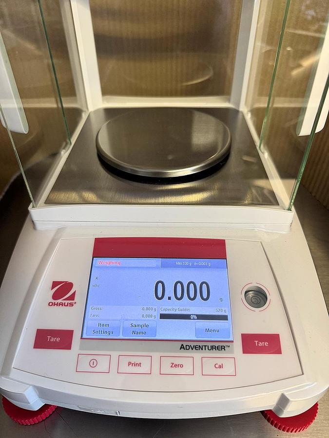 Used R 16568 E - Precision Balance OHAUS ADVENTURER AX523