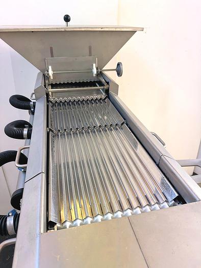 Used I 16370 E - Tablet / Capsule Counter CREMER CF-1220 