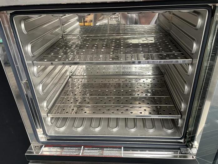 Used E 15738 D - Incubators MEMMERT BE 500