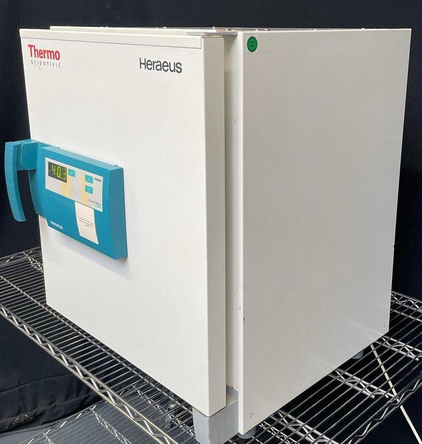 Used E 16297 D - Drying Oven THERMO HERAEUS T 6