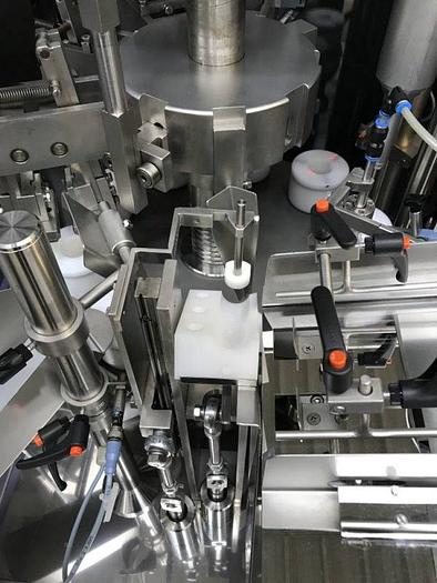 Used J 16082 D - Tube Filling and Closing Machine OBERMEYER TUFÜMA 55