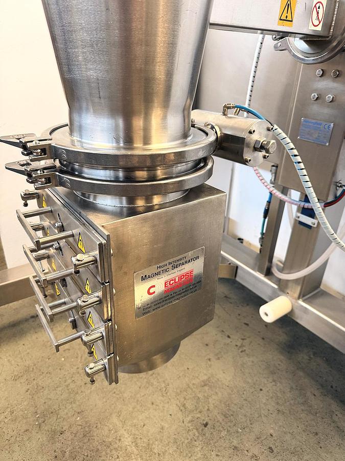 Used V 16618 E Vacuum Powder Conveying System HANNINGFIELD UNIVAC V20 / UNIHOIST HMM