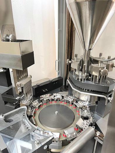 Used G 16031 E - Capsule Filler BOSCH GKF 701 for Powders