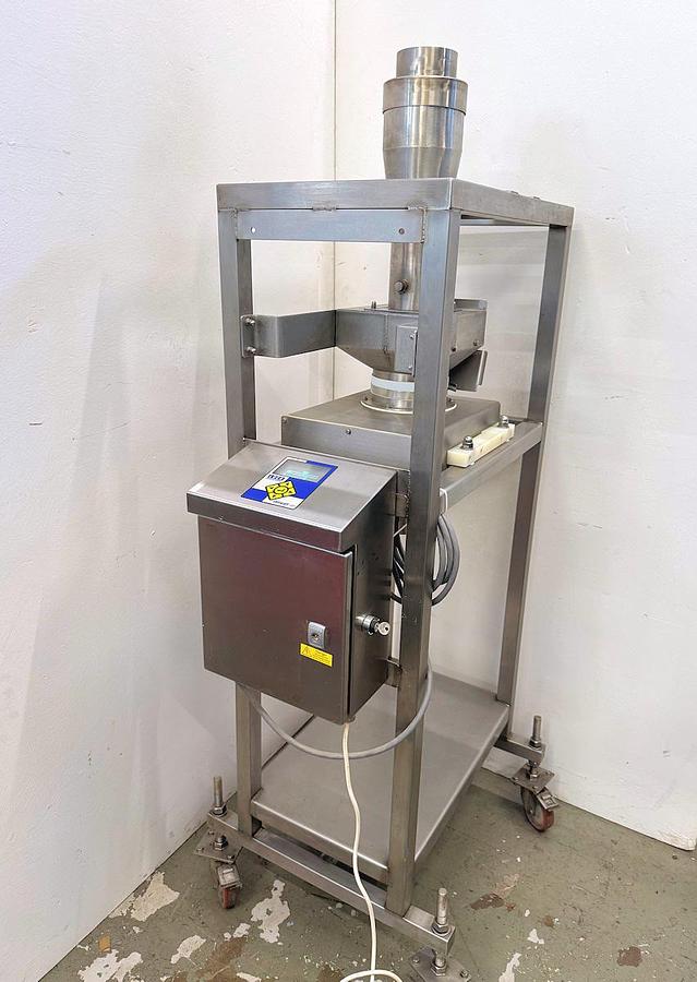 Used U 15827 E - Metal Detector for Powders LOCK INSIGHT with particle removal 