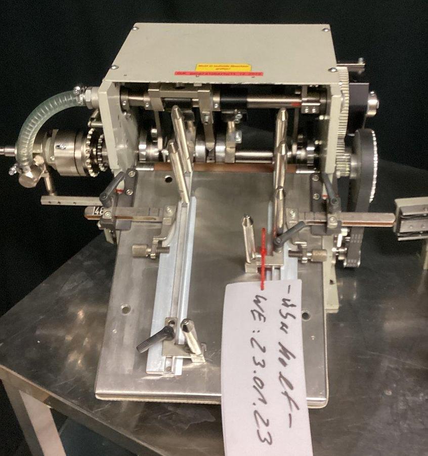 Used N 17262 D - Automatic Brochure Folding Machine (Mounted Machine) GUK FA 21/4 CARTONAC 91