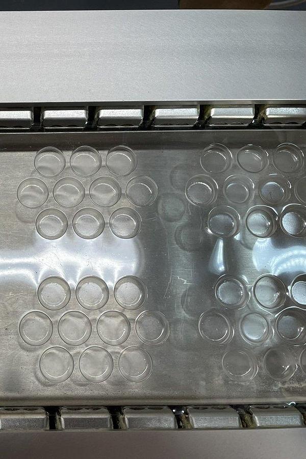 Used I 16946 D - Blisterpacker A & D COMPACT