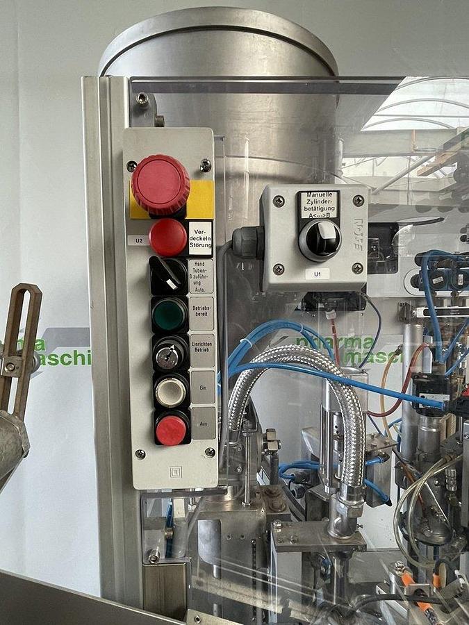 Used J 17023 D - Tube Filling and Closing Machine IWKA TFS 10
