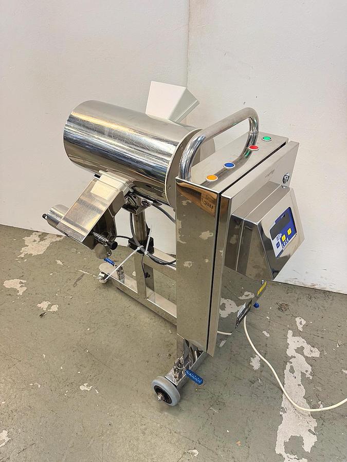 Used U 17165 E - Metal Detector LOCK MET 30+