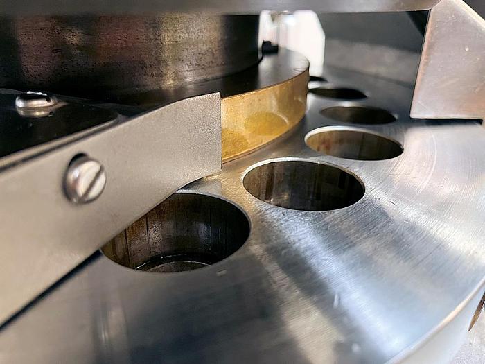 Used F 15890 E - Tablet Press MANESTY D4 - 20 Stations