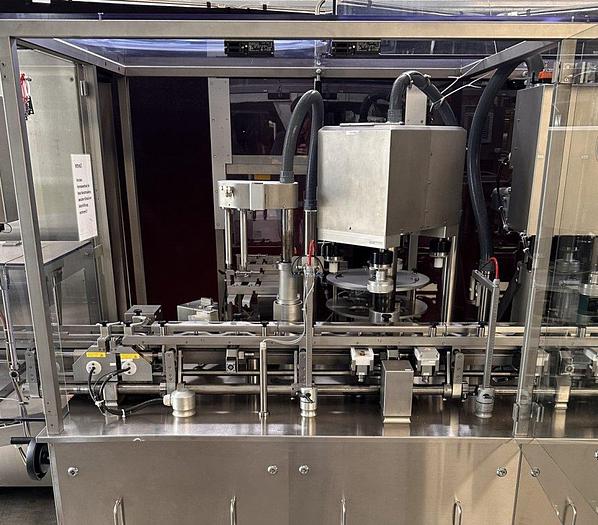 Used J 16159 D - Liquid Filling and Closing Line GRONINGER DFV 6000 - DECKERT AVR 200