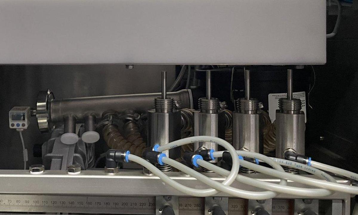 Used Q16451 D - Blowing out machine DECKERT ABM 400