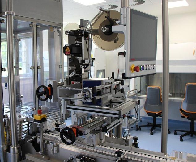 Used J 16512 D - Filling and Closing Line with labelling machine ZELLWAG Z-110 S