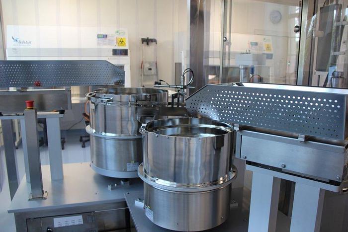 Used J 16512 D - Filling and Closing Line with labelling machine ZELLWAG Z-110 S