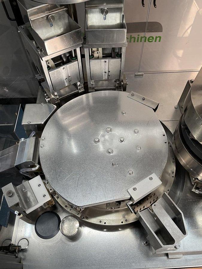 Used G 17338 D - Capsule Filler BOSCH GKF 1500 for Powders