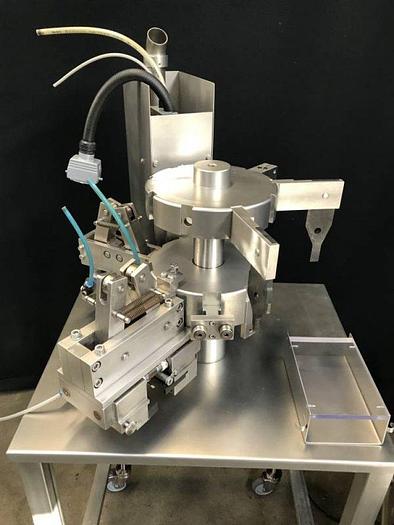 Used J 16082 D - Tube Filling and Closing Machine OBERMEYER TUFÜMA 55