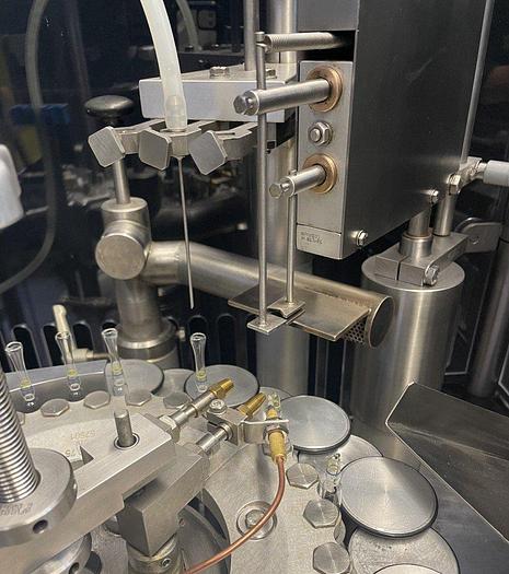 Used J 16391 D - Filling and closing machine for ampoules BAUSCH + STRÖBEL AFV 1010