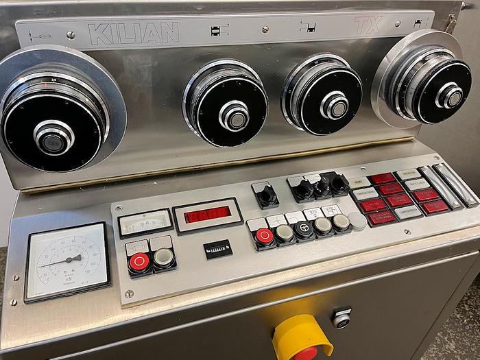 Used F 15911 E - Tablet Press KILIAN TX 44 AM - 44 Stations