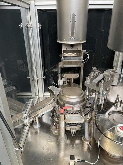 Used G 15990 D - IMA Zanasi AZ 40 E Capsule Filling Machine for Powder