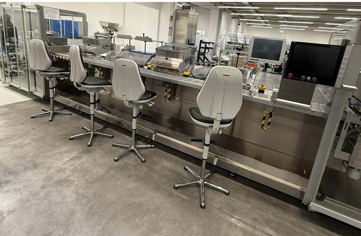 Used I 17280 D - Blister and cartoning line for pens, syringes, or vials UHLMANN UPS 5 - C 2156