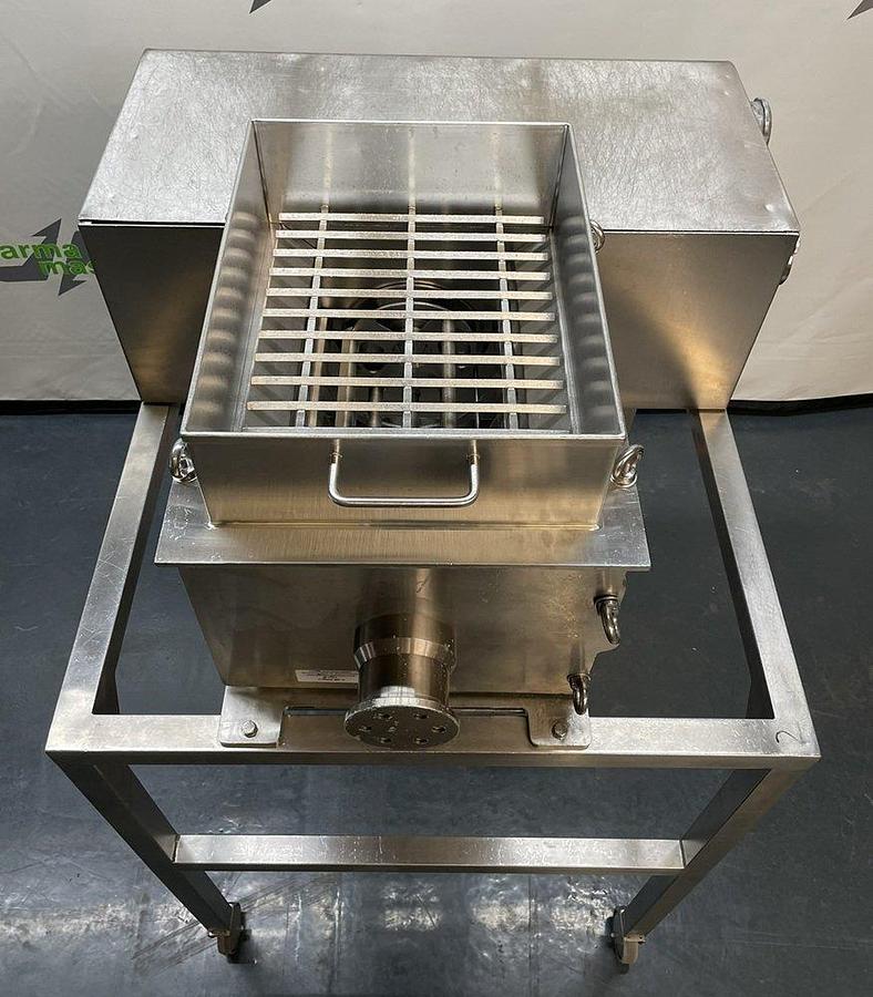 Used C 17021 D - Granuator FREWITT MF 8