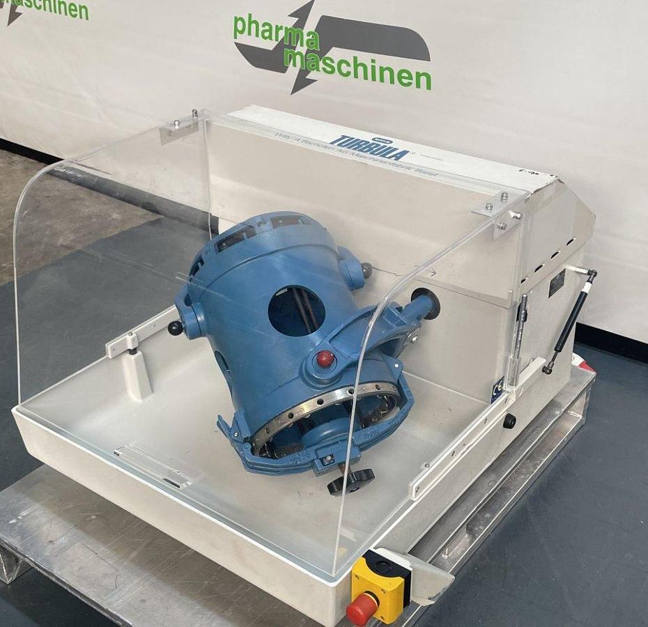 Used A 16910 D - Three-dimensional shaker mixer BACHOFEN Turbula T10B