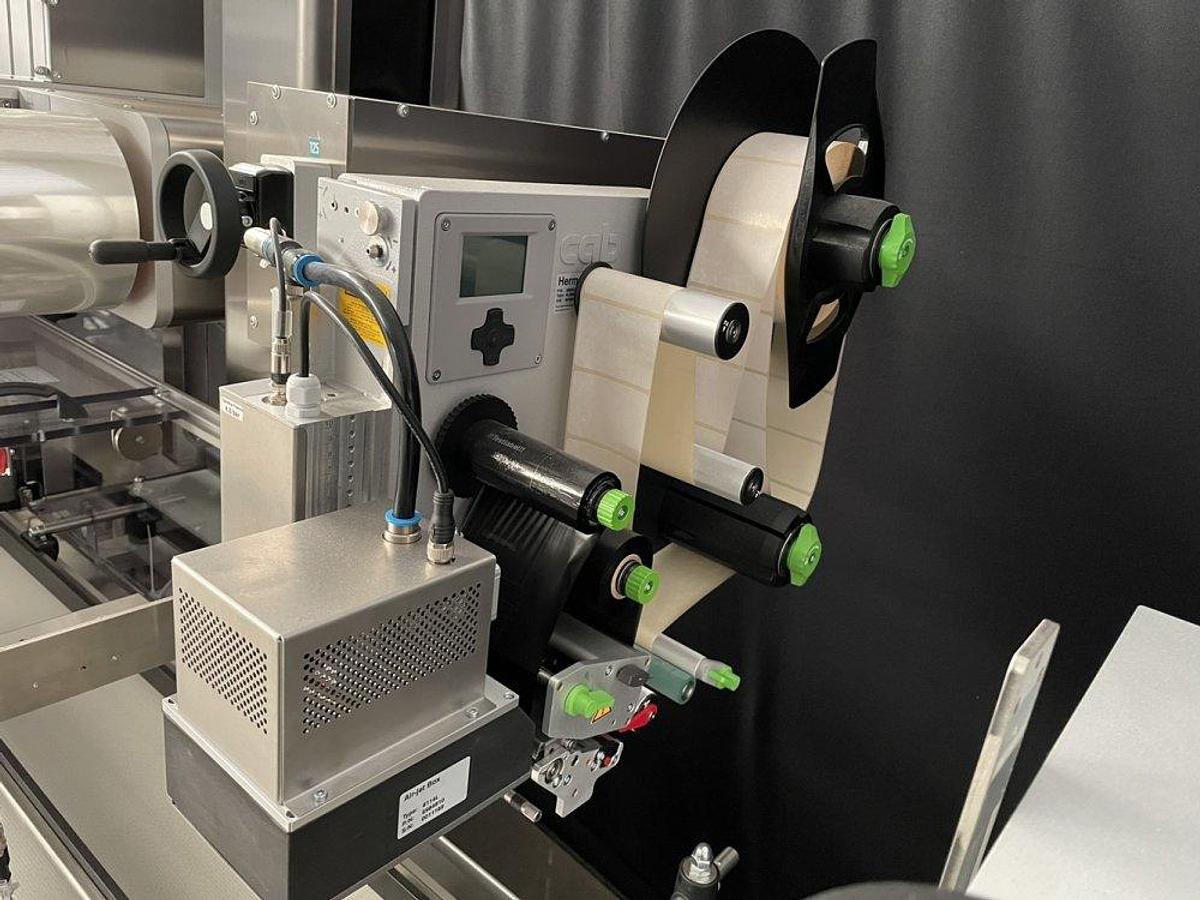 Used O 17302 D - full wrapping machine with PEWO-COLLECT grouping table PESTER PEWOFOLD 2