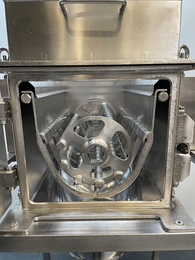 Used C 17020 D - Granulator FREWITT MF 8