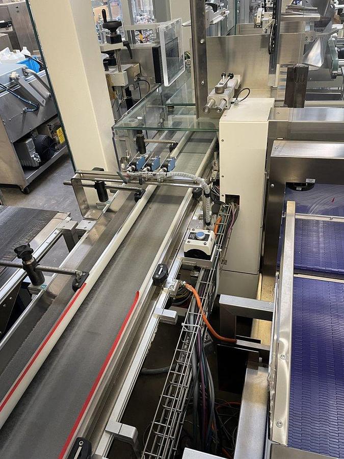 Used N 17133 D - Compact Case packer PESTER PEWO-Form SLC 2