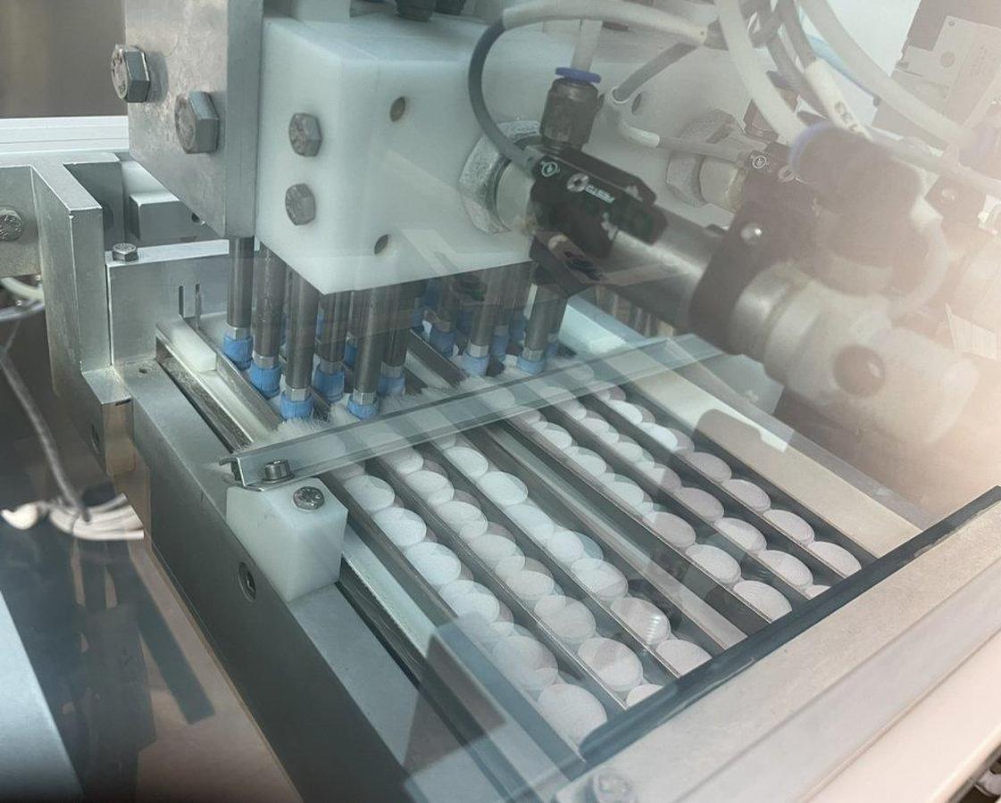 Used I 16946 D - Blisterpacker A & D COMPACT