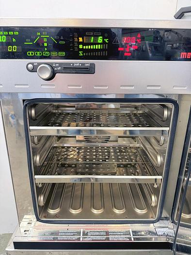Used E 16502 E - Universal Drying Oven MEMMERT UFP 400