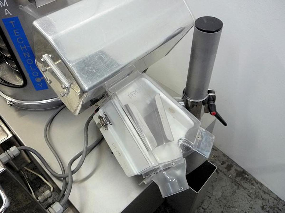Used S 17294 E - Tablet Deduster and Metalcheck PHARMATECHNOLOGY DV 300 MD