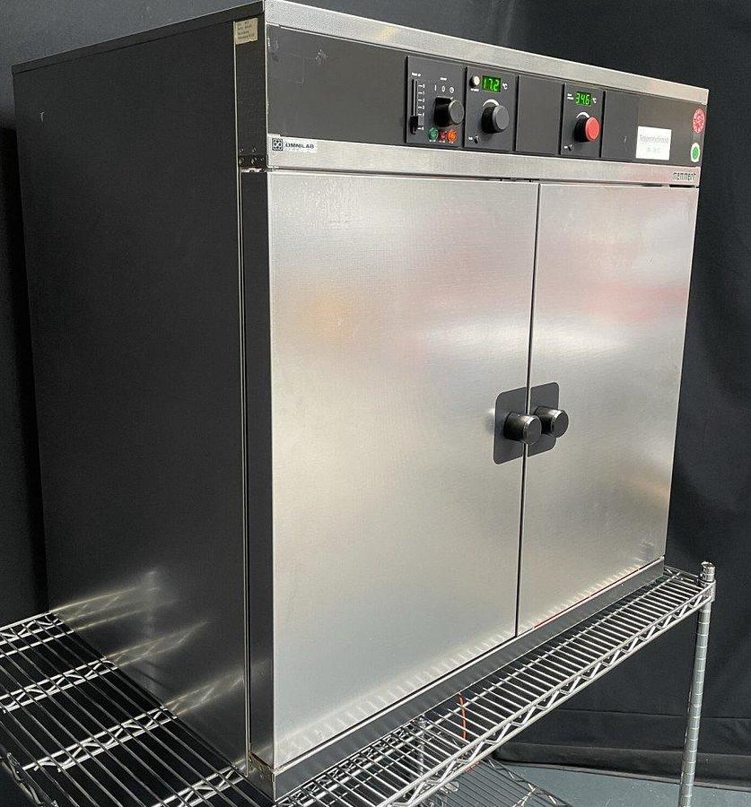 Used E 16293 D - Incubator MEMMERT BE 