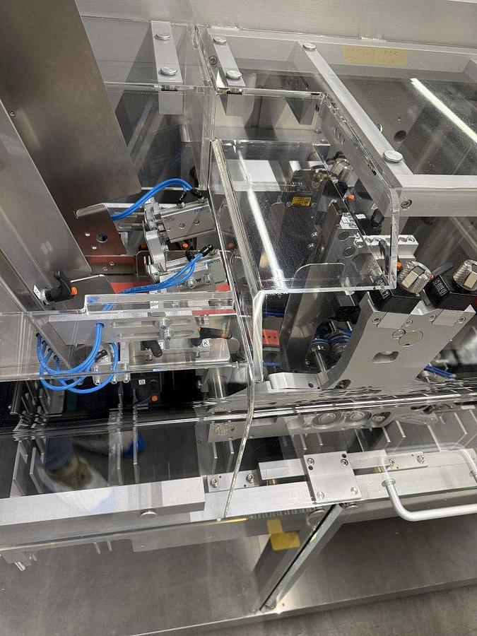 Used I 17280 D - Blister and cartoning line for pens, syringes, or vials UHLMANN UPS 5 - C 2156