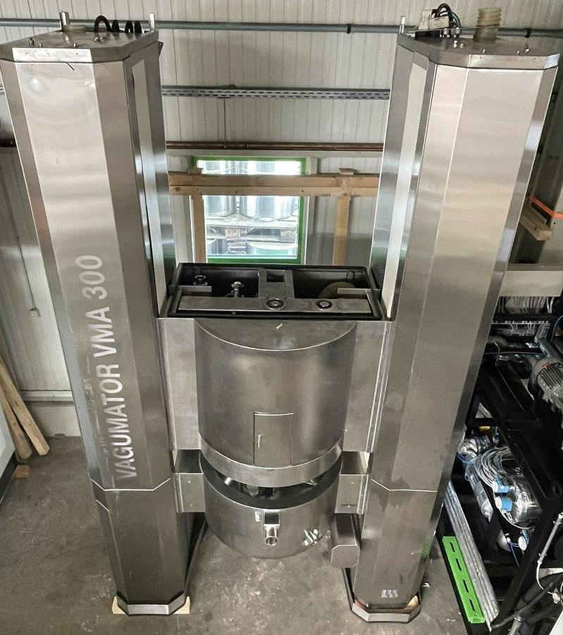 Used A 17162 D - Batch granulator BOHLE Vagumator® VMA 300 V