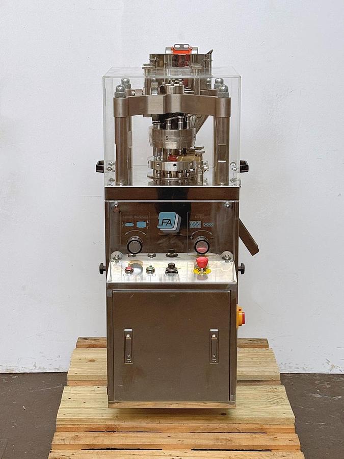 Used F 13002 E - Tablet Press LFA RTP 118- 9 Stations Euro B