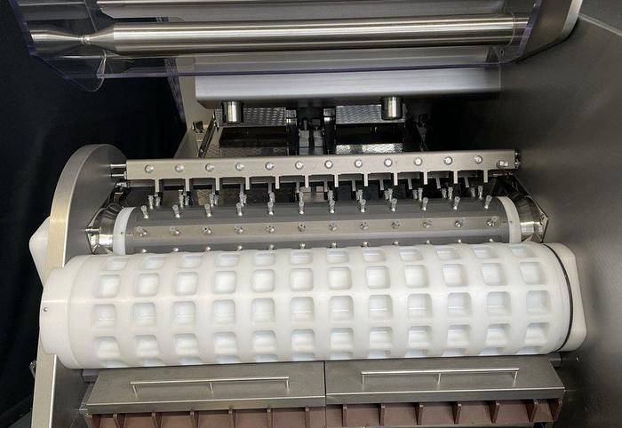Used R 16130 D - Checkweigher for Capsules and Tablets HARRO HÖFLIGER OMNICONTROL